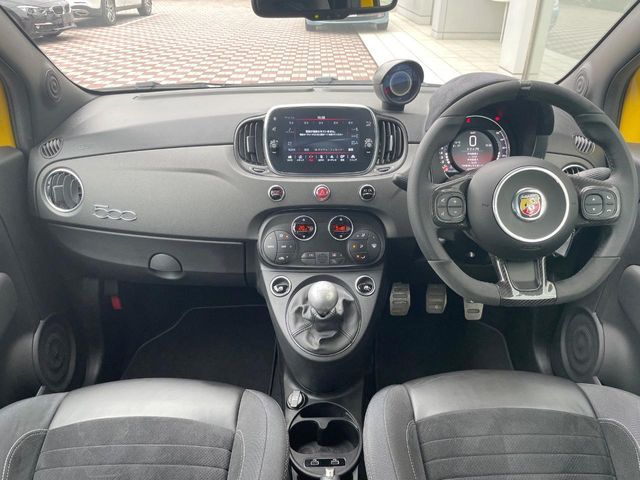 FIAT ABARTH 595 2021 Image 31