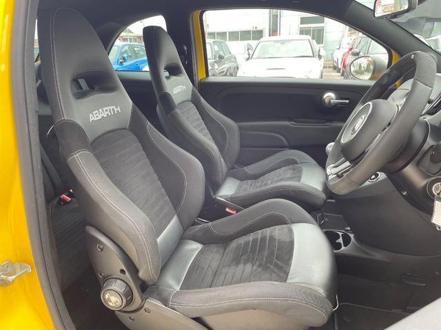 FIAT ABARTH 595 2021 Image 31