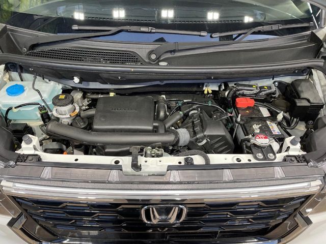 HONDA N BOX CUSTOM 2024 Image 31