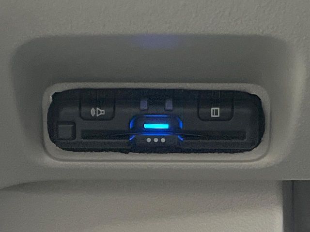 HONDA N BOX 2024 Image 31