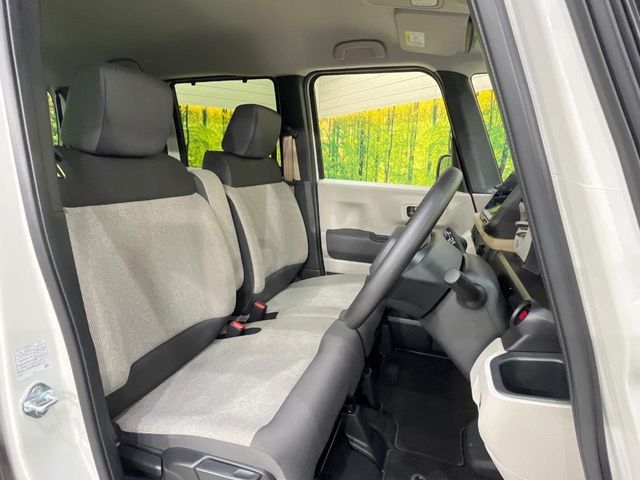 HONDA N BOX 2024 Image 31