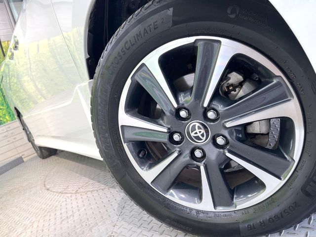 TOYOTA VOXY 2019 Image 31