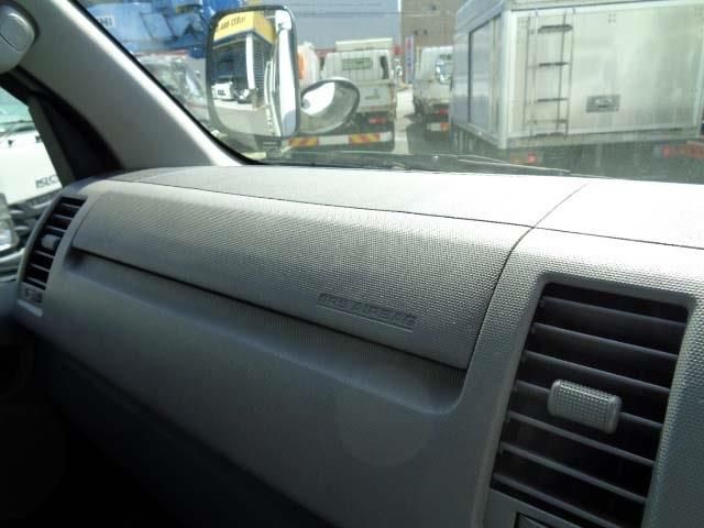 TOYOTA HIACE WAGON 4WD 2009 Image 31