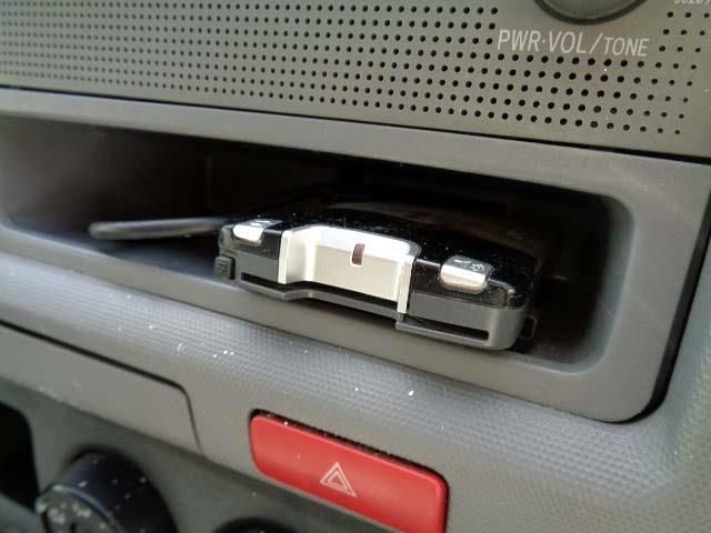 TOYOTA HIACE WAGON 4WD 2009 Image 31