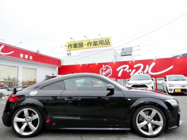 AUDI TT RS PLUS COUP 2013 Image 31