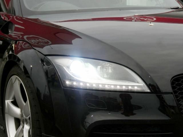AUDI TT RS PLUS COUP 2013 Image 31