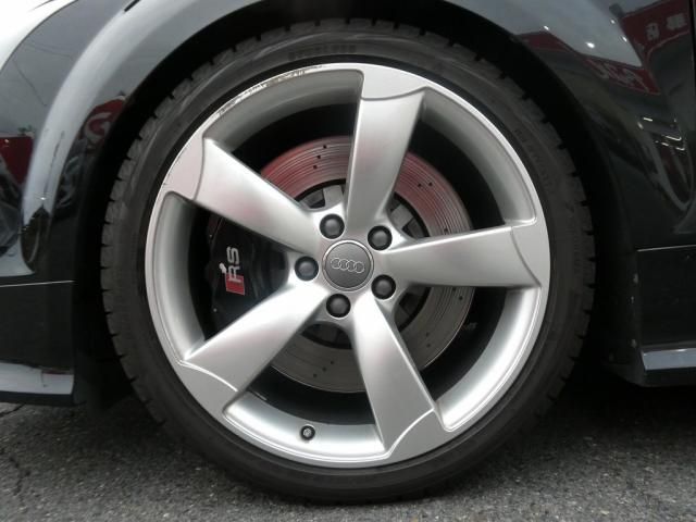 AUDI TT RS PLUS COUP 2013 Image 31