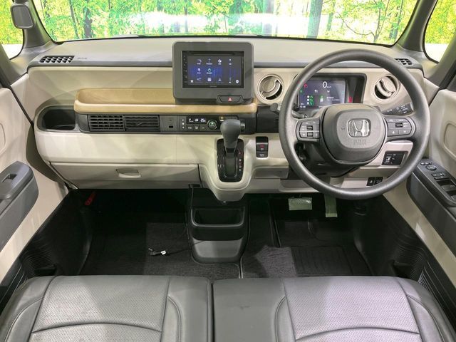 HONDA N BOX 2024 Image 31