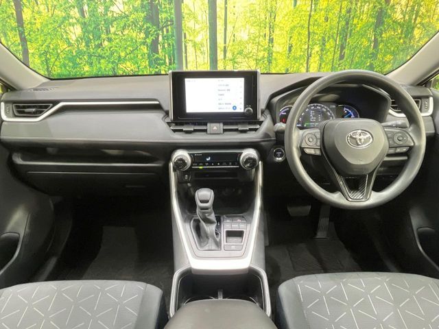 TOYOTA RAV4 HYBRID 2WD 2023 Image 31