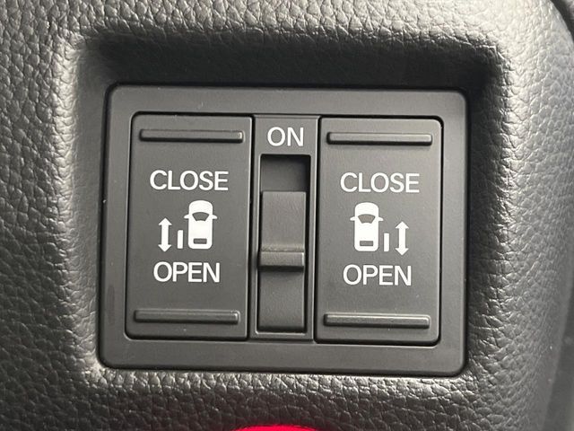 HONDA N BOX CUSTOM 2021 Image 31