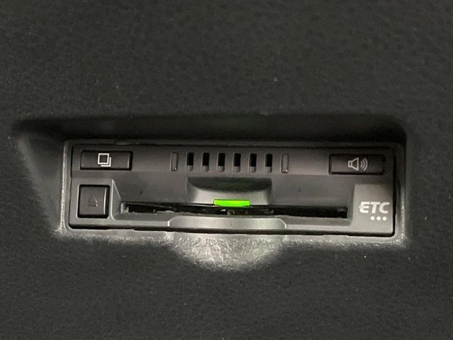 TOYOTA C-HR 2019 Image 31