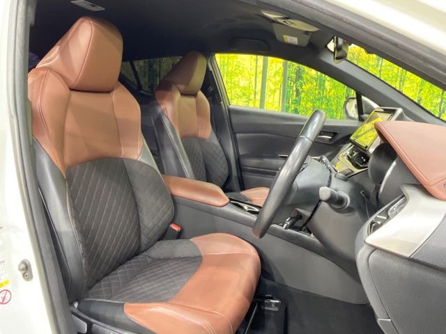 TOYOTA C-HR 2019 Image 31