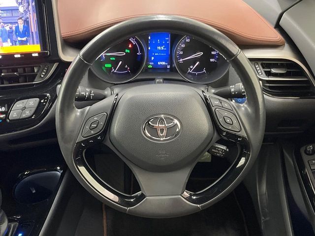 TOYOTA C-HR 2019 Image 31