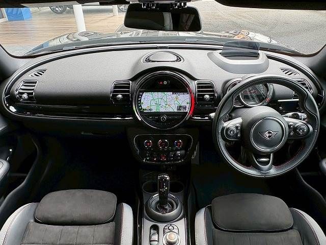 BMW MINI CLUBMAN 2020 Image 31