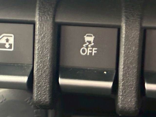 SUZUKI JIMNY 4WD 2018 Image 31