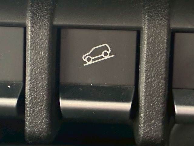 SUZUKI JIMNY 4WD 2018 Image 31