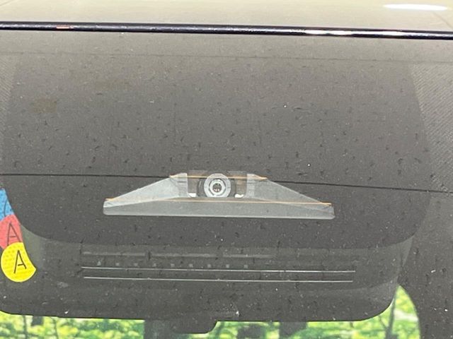 TOYOTA VOXY HYBRID 2023 Image 31