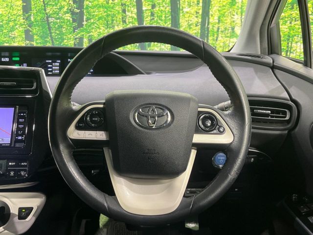 TOYOTA PRIUS 2016 Image 31