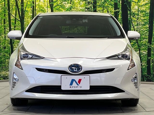 TOYOTA PRIUS 2017 Image 31