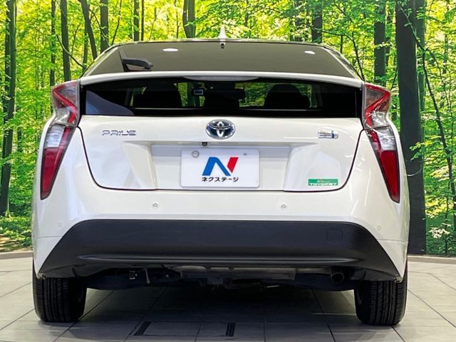 TOYOTA PRIUS 2017 Image 31