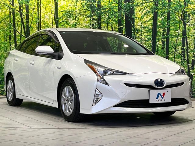 TOYOTA PRIUS 2017 Image 31