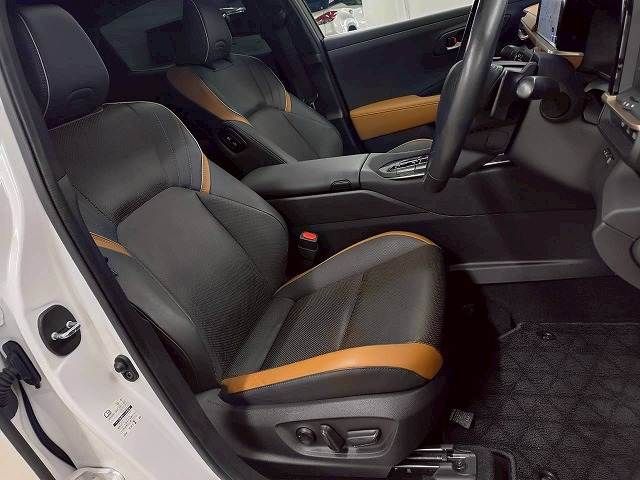 TOYOTA CROWN CROSSOVER 2023 Image 31