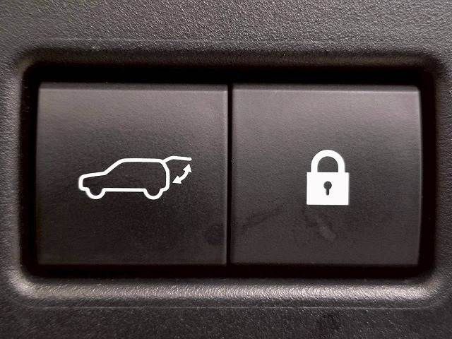 TOYOTA LEXUS RX450H 2WD 2021 Image 31