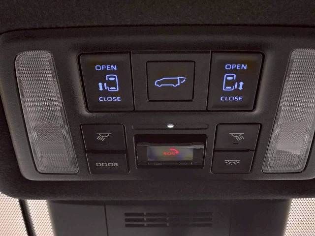 TOYOTA NOAH 2022 Image 31