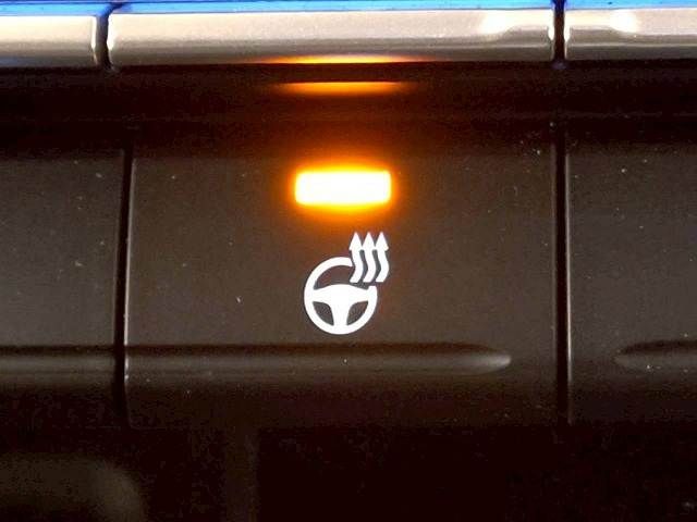 TOYOTA NOAH 2022 Image 31