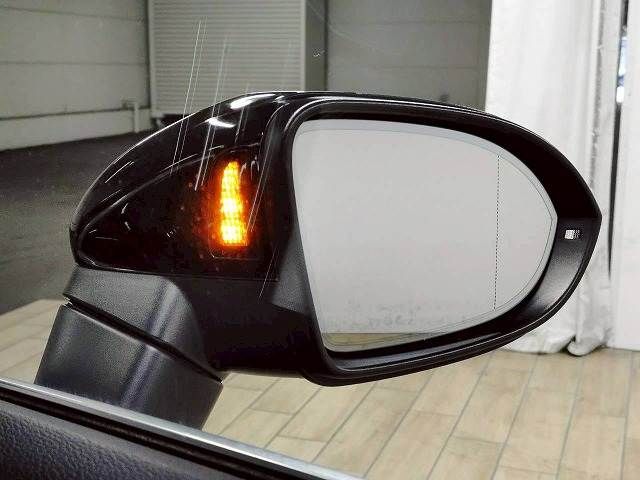 VOLKSWAGEN ARTEON 2018 Image 31