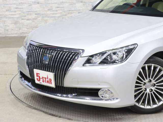 TOYOTA CROWN MAJESTA HYBRID 2014 Image 31