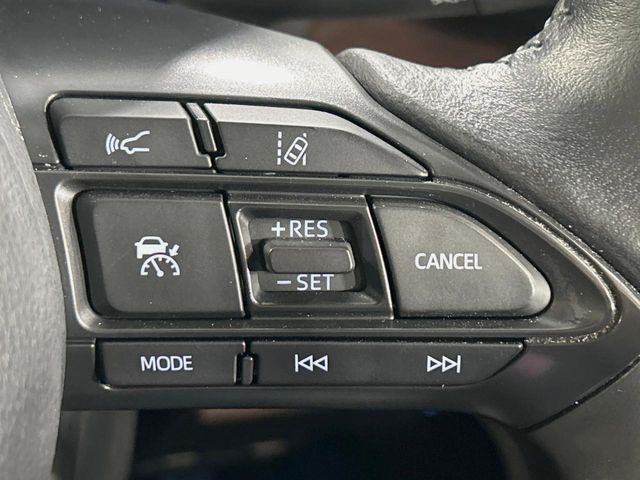 TOYOTA YARIS CROSS HYBRID 2021 Image 31