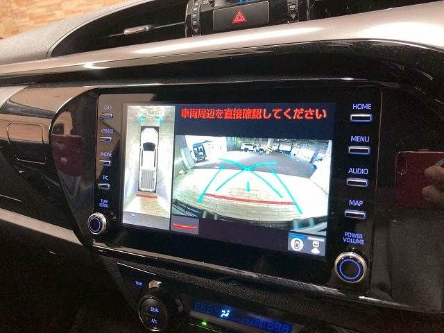 TOYOTA HILUX 4WD 2022 Image 31