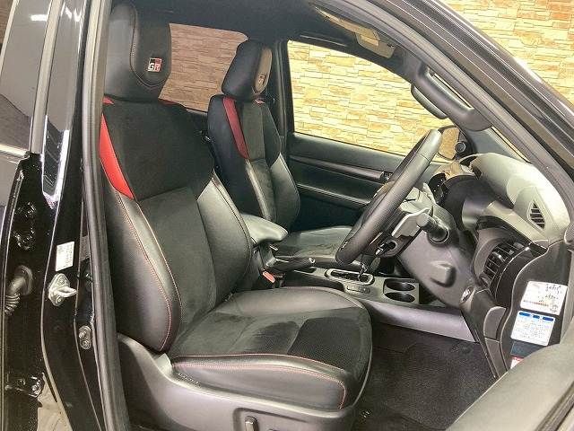 TOYOTA HILUX 4WD 2022 Image 31