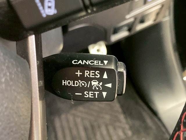 TOYOTA HILUX 4WD 2022 Image 31