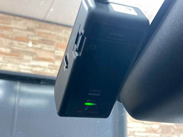 TOYOTA HILUX 4WD 2022 Image 31