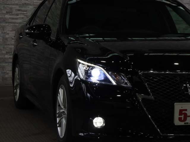 TOYOTA CROWN SEDAN 2013 Image 31