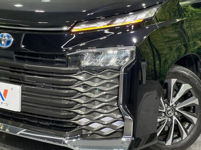 TOYOTA VOXY HYBRID 2024 Image 31