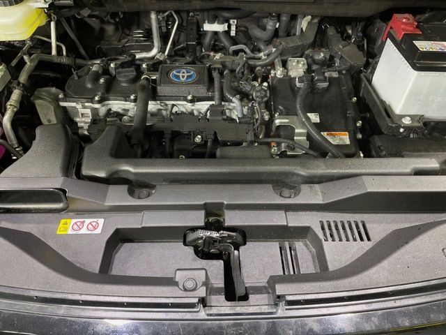 TOYOTA VOXY HYBRID 2024 Image 31