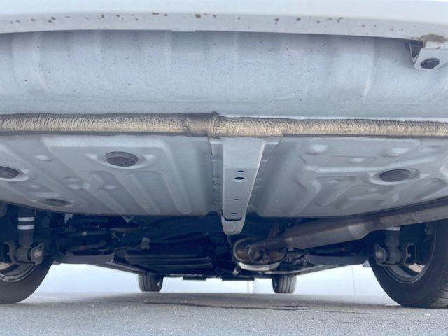 TOYOTA VOXY HYBRID 2018 Image 31