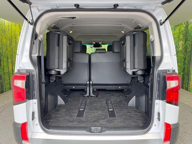 MITSUBISHI DELICA D:5 4WD 2023 Image 31