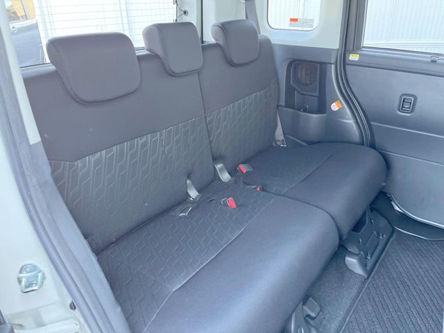 TOYOTA ROOMY 2019 Image 31