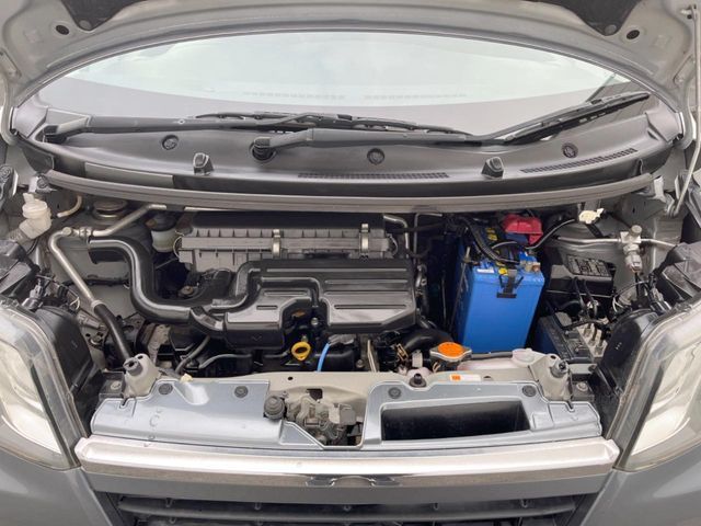 DAIHATSU MOVE CUSTOM 2013 Image 31