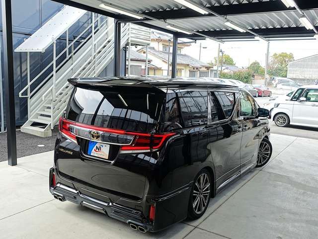 TOYOTA VELLFIRE 2017 Image 31
