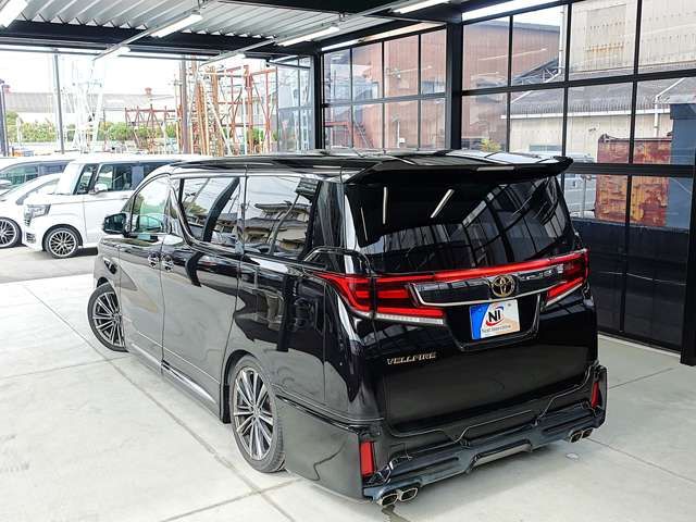 TOYOTA VELLFIRE 2017 Image 31