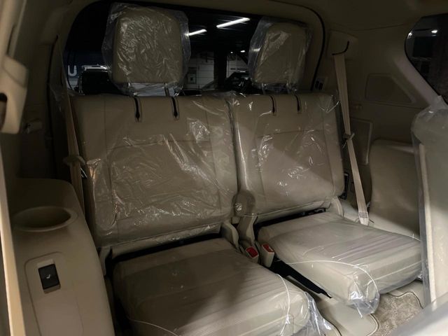 TOYOTA LANDCRUISER PRADO 2023 Image 31