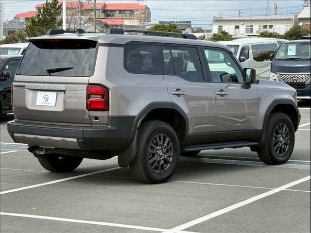 TOYOTA LANDCRUISER 250 2024 Image 31