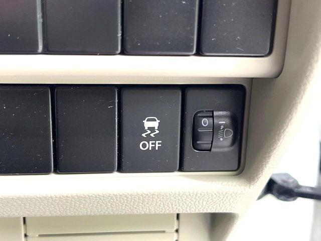 SUZUKI WAGON R 4WD 2018 Image 31