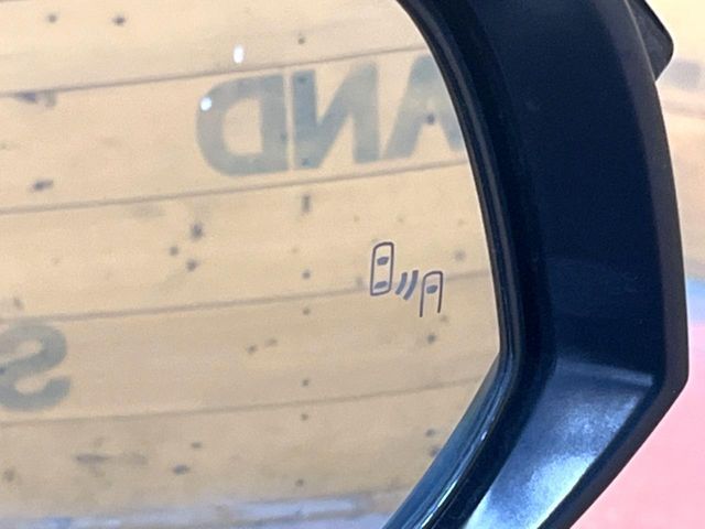 TOYOTA HARRIER HYBRID 2023 Image 31