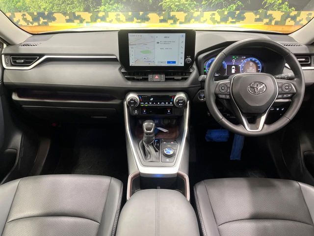 TOYOTA RAV4 HYBRID 4WD 2023 Image 31